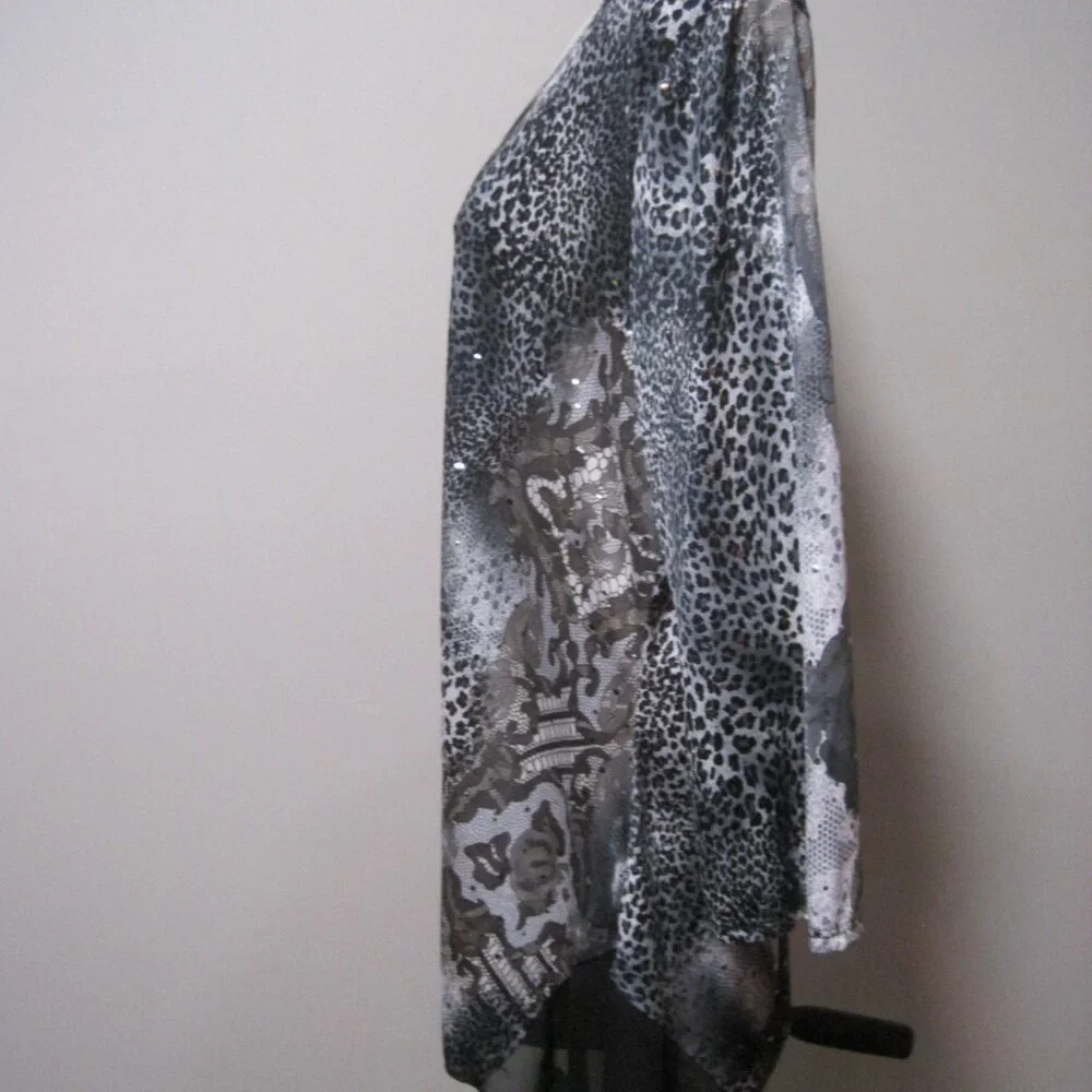 Brittany Black Womens Gray 3/4 Sleeve Animal Print Shirt Sparkle Dots Size Large - Picture 4 of 7